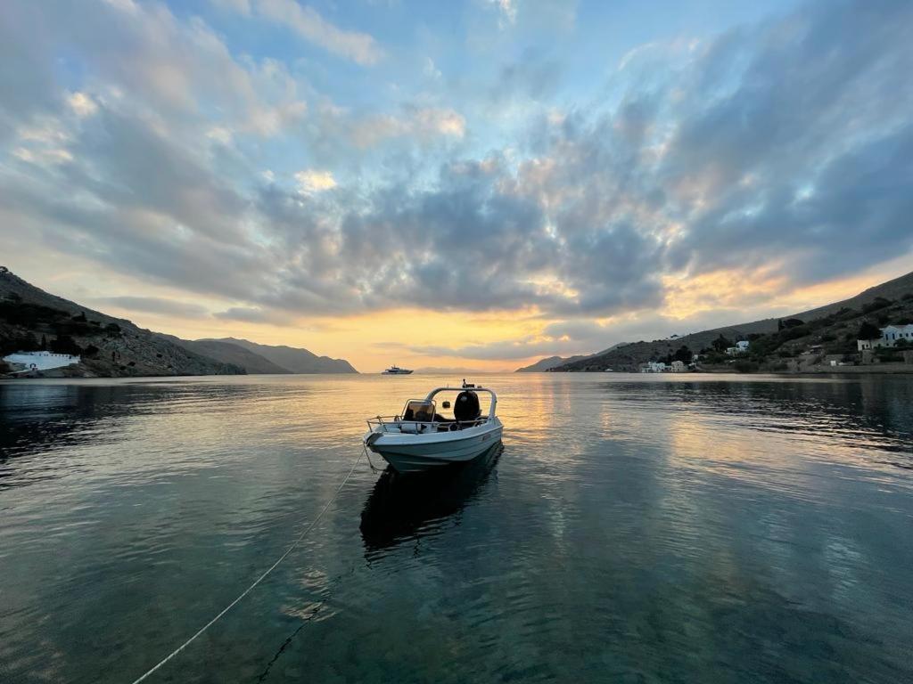 Symi . Villa Calme Dış mekan fotoğraf